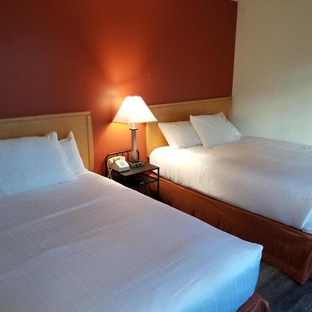 Best Lynnwood Inn Экстерьер фото