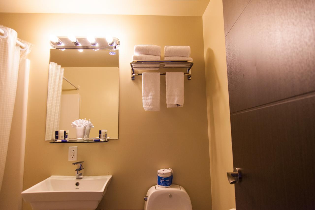 Best Lynnwood Inn Экстерьер фото